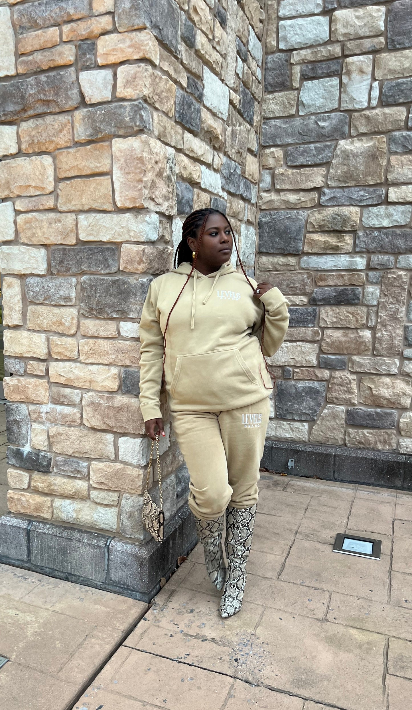 Essential Signature Logo Sweatsuit