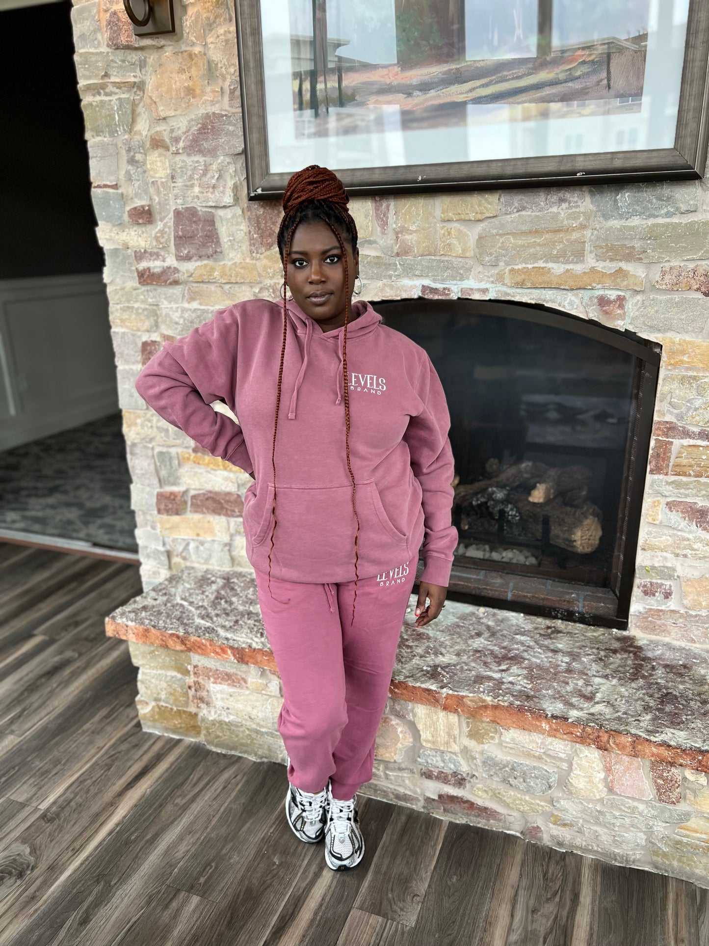 Essential Signature Logo Sweatsuit