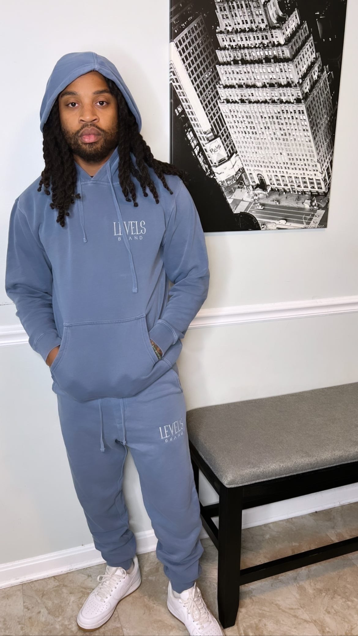 Essential Signature Logo Sweatsuit