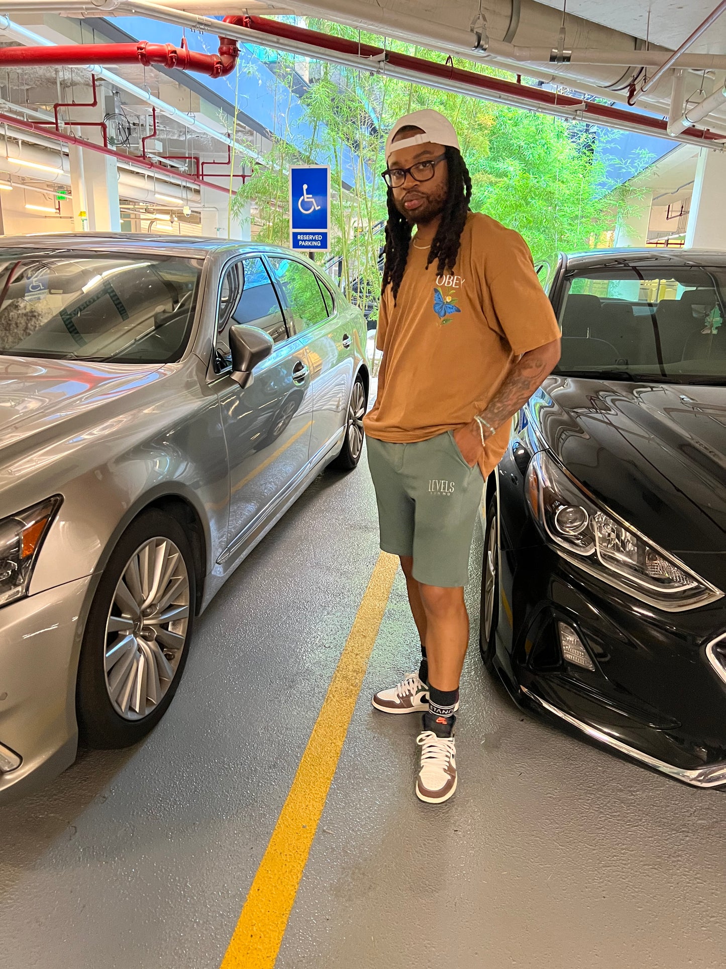 Men's Essential Signature Logo Shorts